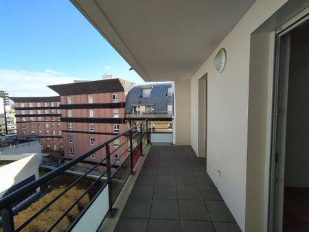 Résidence Le Grand Carré de Jaude Bât.E 27 rue Bonnabaud, 63000, Clermont-Ferrand - Photo 3