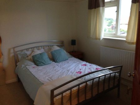 5 bed house to rent in Dereham Road, Norwich, NR5 - Photo 4