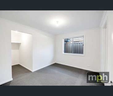 21b Scott Road, Smithfield Plains, SA 5114 - Photo 1