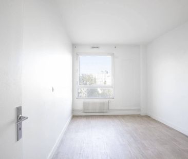 Rental Apartment Paris 13th - Photo 1
