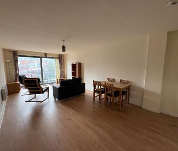 2 bedroom flat to rent - Photo 3