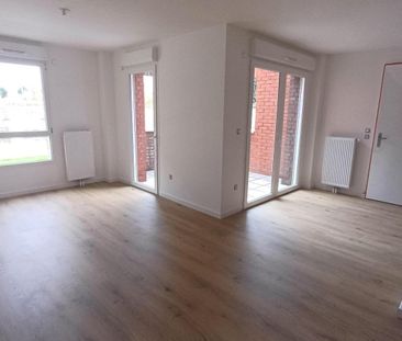 Location Appartement 3 pièces 61m² LOMME 59160 - Photo 2