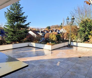 RAUMRIESE IN IDYLLISCHER LAGE MIT RIESENTERRASSE - FRIEDRICHSDORF - Photo 5