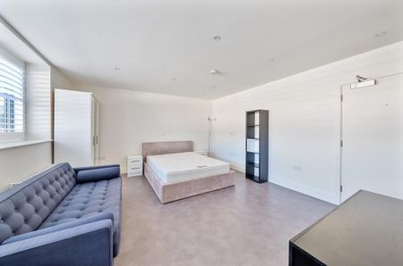 Studio to rent - Photo 5