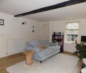2 bedroom cottage to rent - Photo 2