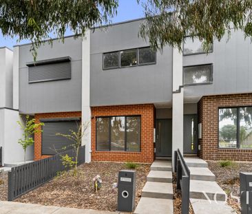 Superior Space & Modern living in a Prime Location ! - Photo 3