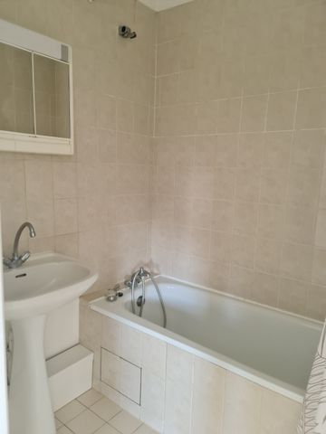 Location Appartement 1 pièce 24m² IGNY 91430 - Photo 2