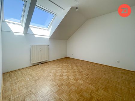 3- Zimmer Dachgeschoss-Wohnung inkl. Loggia und Parkplatz! - Photo 2