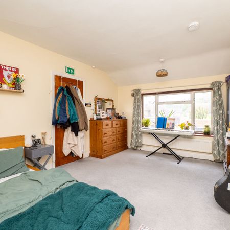 Ewell Road, Cheam, SM3 - Photo 3