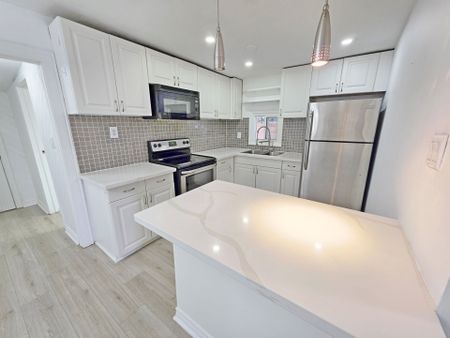 For Lease - 278 Pasadena Drive, Georgina, Ontario - Photo 5