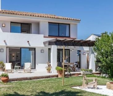 Bahia Dorada, Estepona West, Estepona, Andalusia 29680 - Photo 2