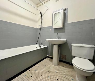 Location Appartement 2 pièces 37m² NANTES 44300 - Photo 6