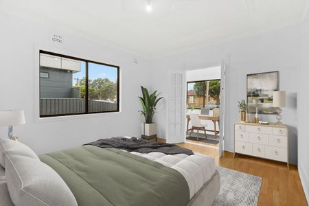 Great sought after location, large block and natural Sunlight filled home - inner city living - 612m2 - Photo 3