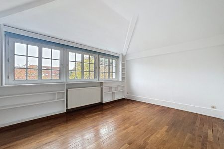 Maison 3 façades de charme (262m²) / Quartier résidentiel - Foto 2