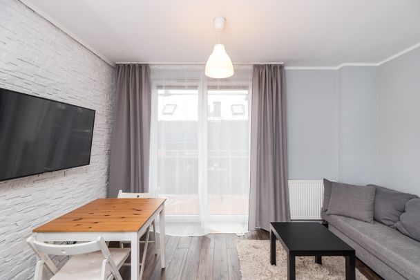 Komfortowe mieszkanie 38m2 w inwestycji przy ul. Sosnowieckiej 25C - Zdjęcie 1