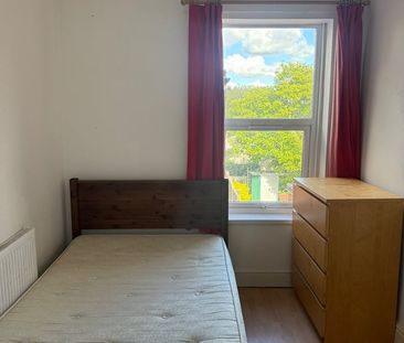 Room in a Shared House, Milner Road, B29 - Photo 3