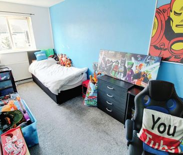 3 bedroom terraced house to rent - Photo 4