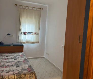 Piso de alquiler en Carrer Amadeu Vives, 27, Centre - Photo 3
