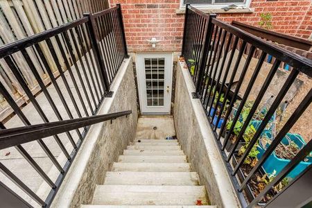 For Lease - 33 Early Street, Halton Hills, Ontario - Photo 4