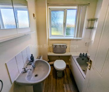 Ridgewell Close, Lincoln - Photo 2