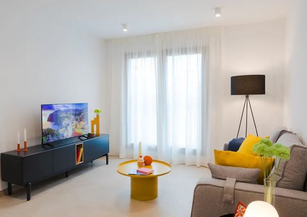 Calle Lazcano, Málaga, Andalusia 29008