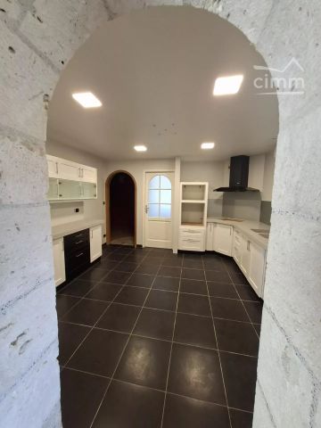 Location | 6 pièces | 177.56m² - Photo 3