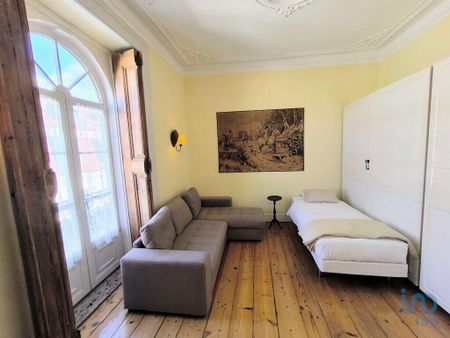 3 bedroom luxury Apartment for rent in Lisbon - Photo 3