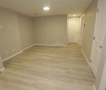 21B Lucas Place NW - New Basement Suite 2 Bedrooms and 1 Full Bathr... - Photo 1