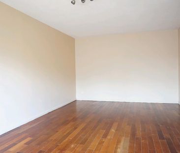 Location Appartement 2 pièces 46m² LILLE 59000 - Photo 1