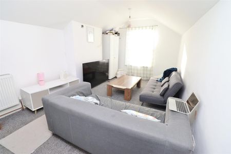 Watling Street, Radlett - Photo 2