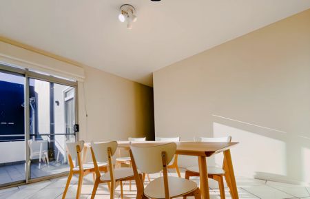 4 bed 2 bath-single room - Photo 5