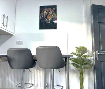 1 bedroom in a house share to rent - Photo 6
