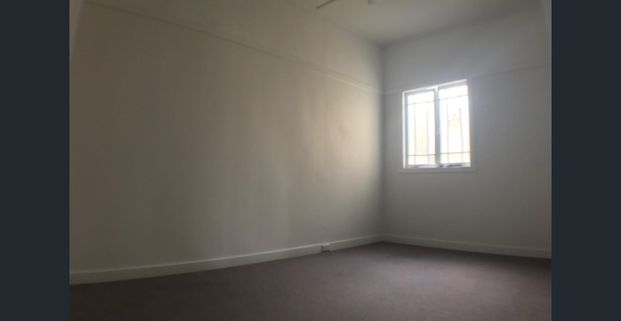 Spacious 2-Bedroom + Study in the Heart of Paddington - Photo 1