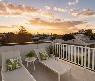 Exceptional Five-Bedroom Home with Pool & City Views - Photo 3