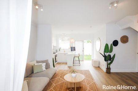 Beachside Living - Photo 2