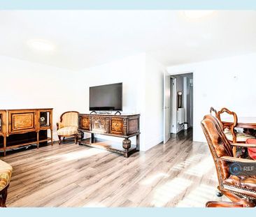 2 bedroom maisonette to rent - Photo 1