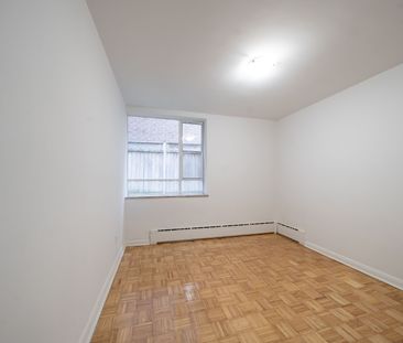 For Lease - 77 Erskine Avenue Unit# 104, Toronto, Ontario - Photo 5