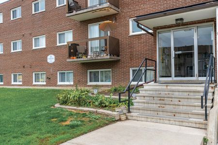 Flamingo Apartments - Photo 5