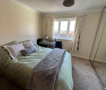 2 bedroom semi-detached house to rent - Photo 2