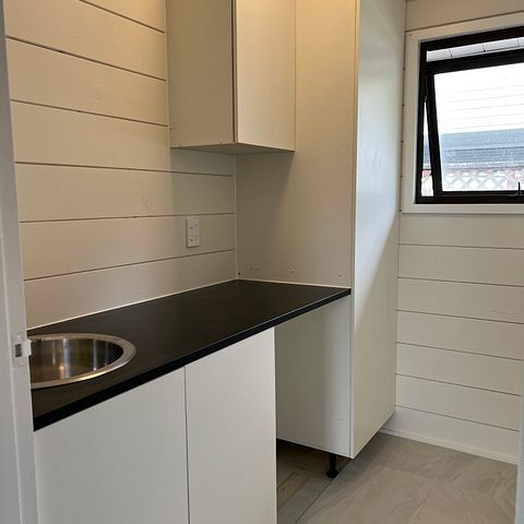 SHORT TERM RENTAL - 3BR Bayview Retreat - Photo 1