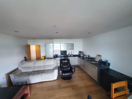 1 Bed Flat, Iona Tower, E14 - Photo 2