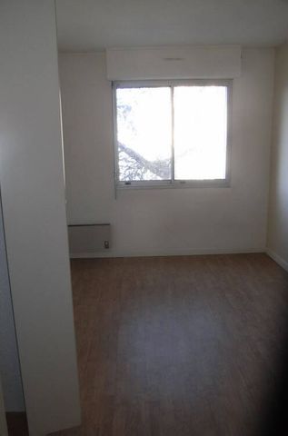 Location appartement t1 bis 2 pièces 34 m² à Rodez (12000) - Photo 3