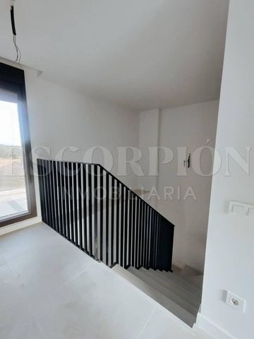 Luxury 4 room Detached House for rent in Bétera, Spain - Photo 4