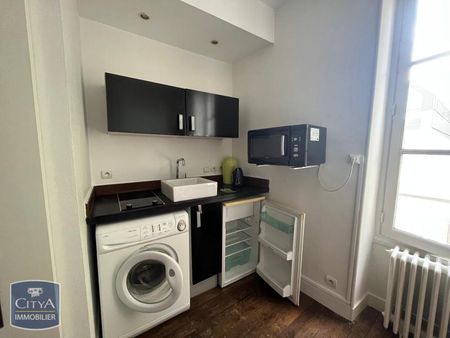 Location Appartement 1 pièce 12m² POITIERS 86000 - Photo 2