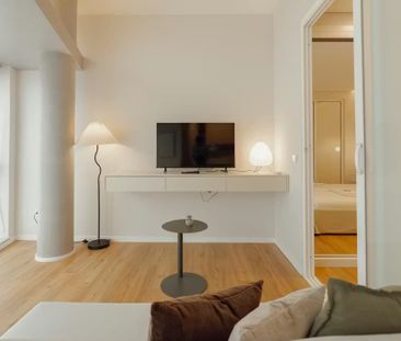 Rua da Constituio, Porto, Braga 4250-167 - Photo 1