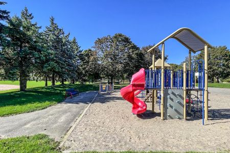 For Lease - 326 Rosedale Drive Unit# Bsmt, Whitby, Ontario - Photo 2