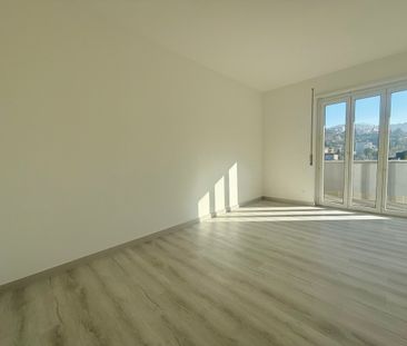 Ampio 4.5 locali ristrutturato a Chiasso - Foto 1