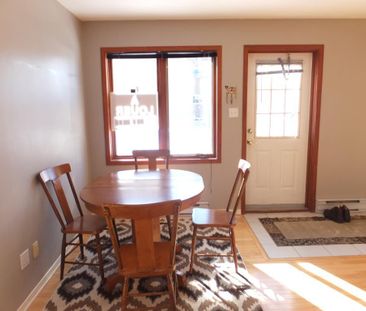 BEAU 4 1/2 PRÈS U DE SHERBROOKE - IMPECCABLE, SÉCURITAIRE, CALME, S... - Photo 3