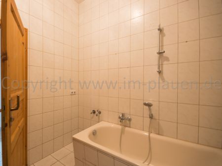 Familienwohnung mit Balkon - 3 Raumwohnung zur Miete in Plauen - Badewanne - Nähe Karl-Marx-Schule - Foto 5