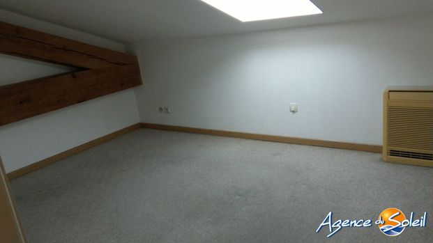 Location Appartement 2 pièces 52m² RIVESALTES 66600 - Photo 1